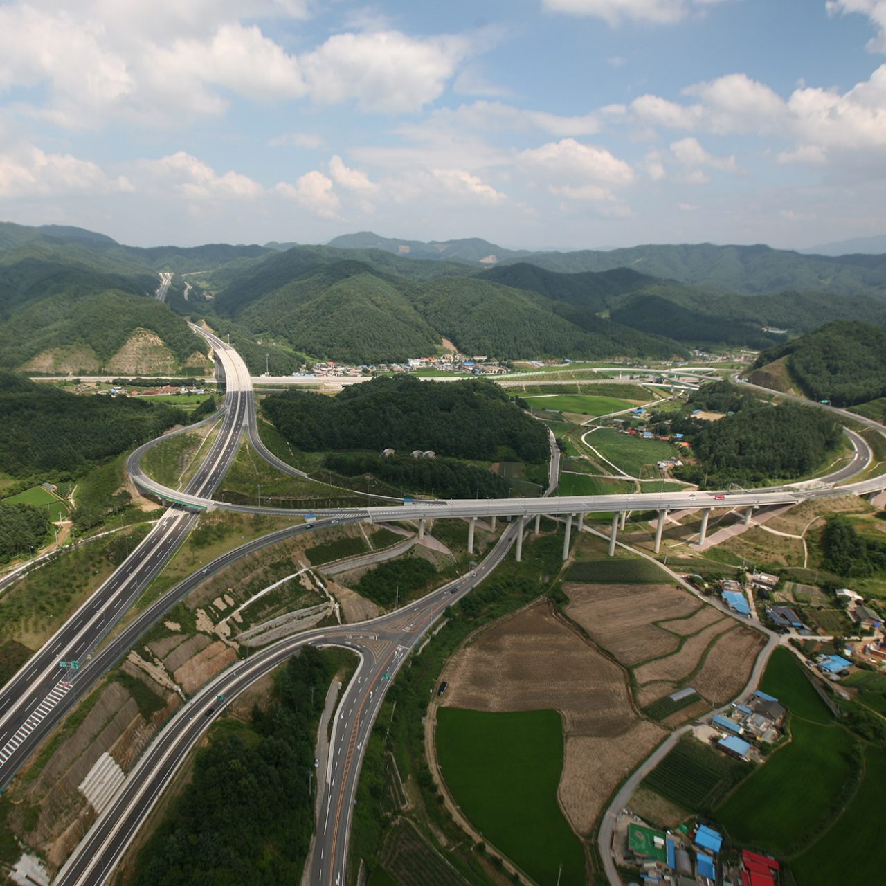 Seoul-Chuncheon Expressway